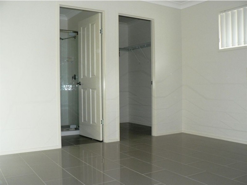 11a Oregano Cl, Griffin QLD 4503