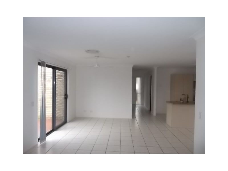 9 Copper Crescent, Griffin QLD 4503