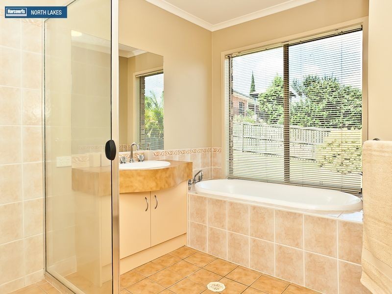 45 Affleck Avenue, Petrie QLD 4502