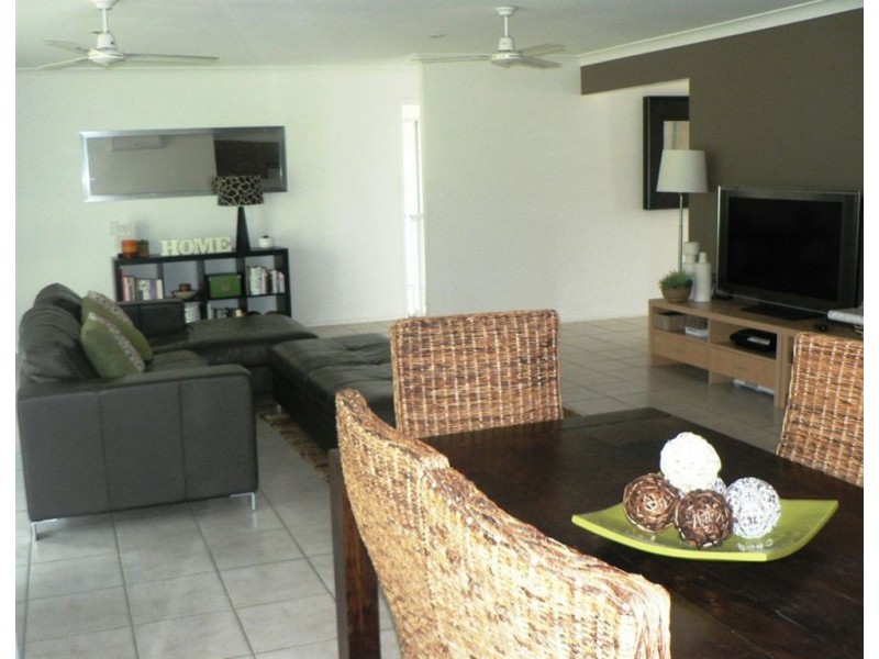 9 Grace Ct, Mango Hill QLD 4509