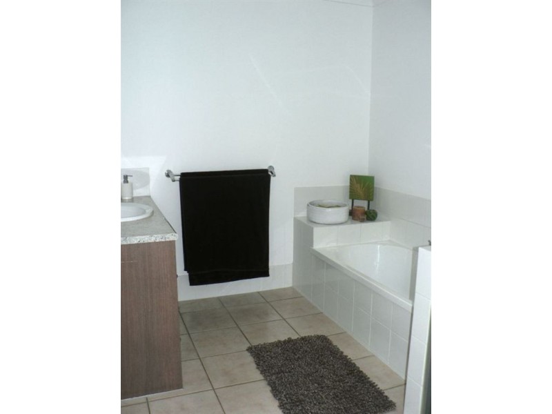 9 Grace Ct, Mango Hill QLD 4509