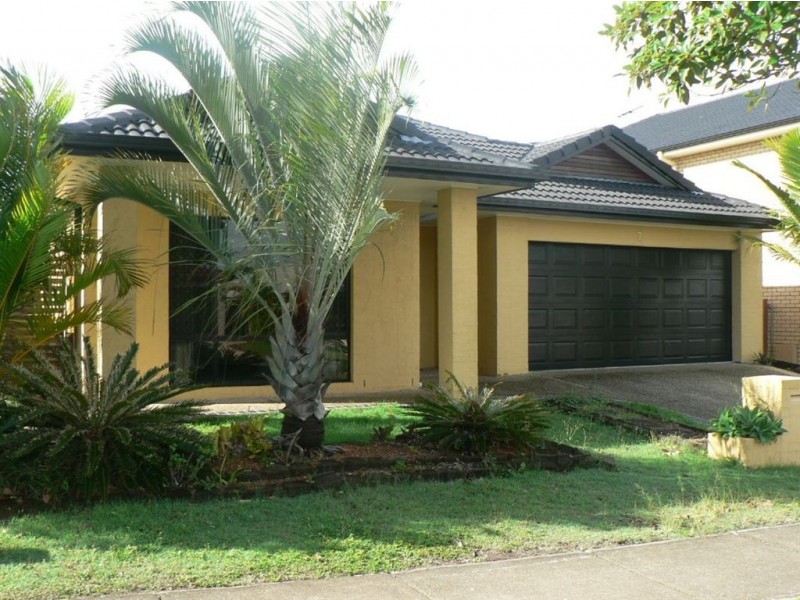 7 Redcedar Street, North Lakes QLD 4509