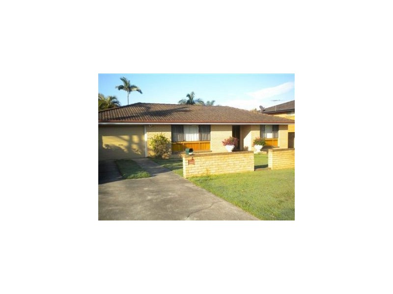 3 Pamrick Cres, Clontarf QLD 4019