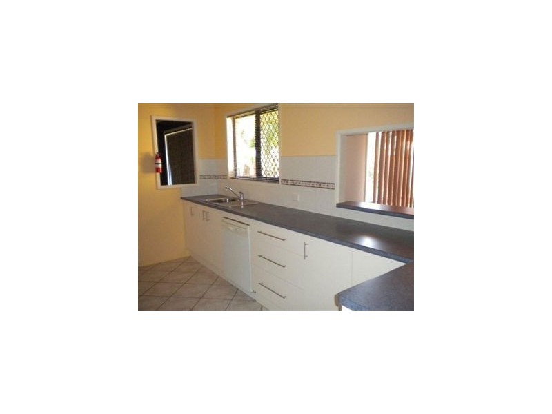 3 Pamrick Cres, Clontarf QLD 4019