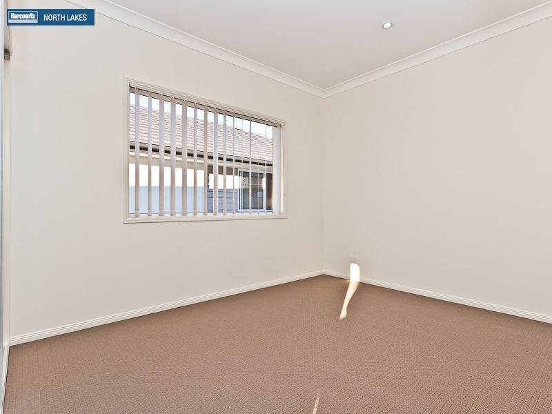 37 Riviera Crescent, North Lakes QLD 4509