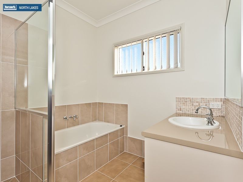 37 Riviera Crescent, North Lakes QLD 4509