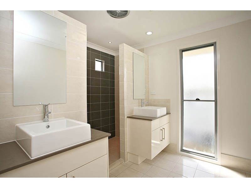 30 Augusta Parade, North Lakes QLD 4509