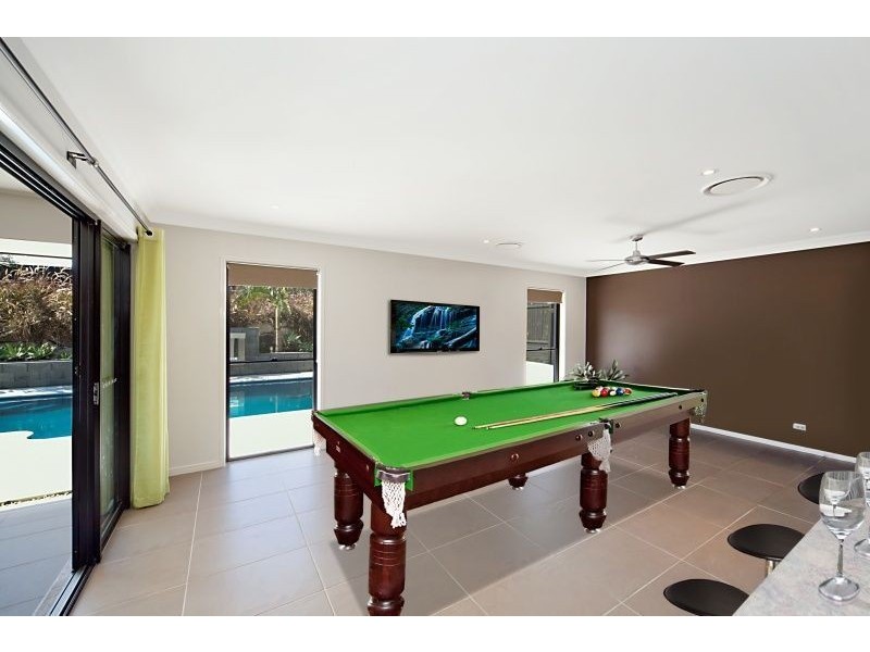 18 Planigale Crescent, North Lakes QLD 4509