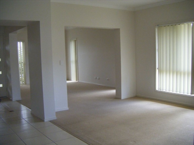 22 Mulgara Court, North Lakes QLD 4509