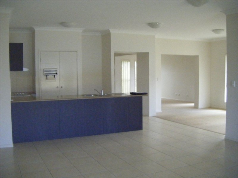 22 Mulgara Court, North Lakes QLD 4509