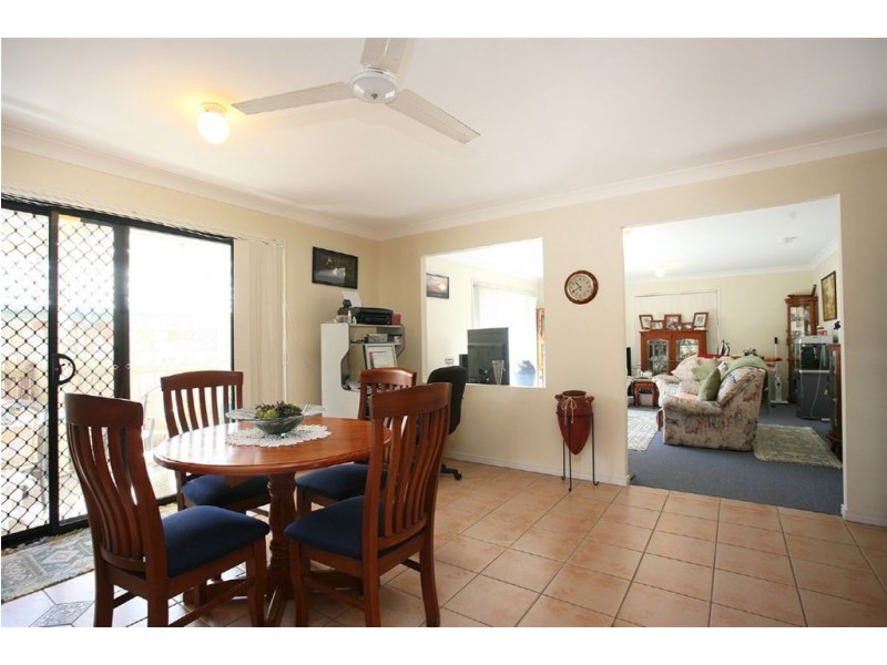 4 Samson Street, North Lakes QLD 4509