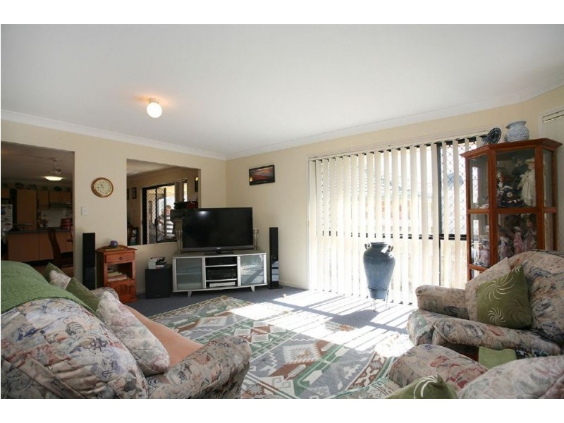 4 Samson Street, North Lakes QLD 4509