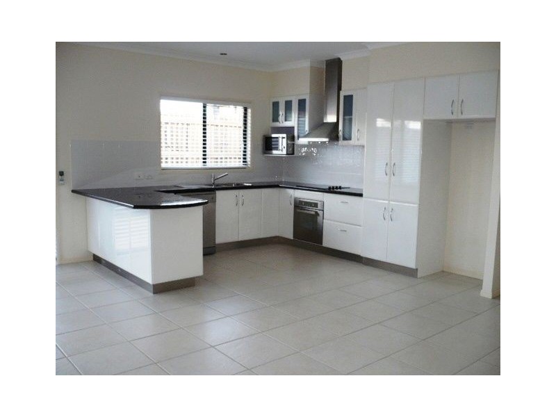 31 Planigale Cres, North Lakes QLD 4509