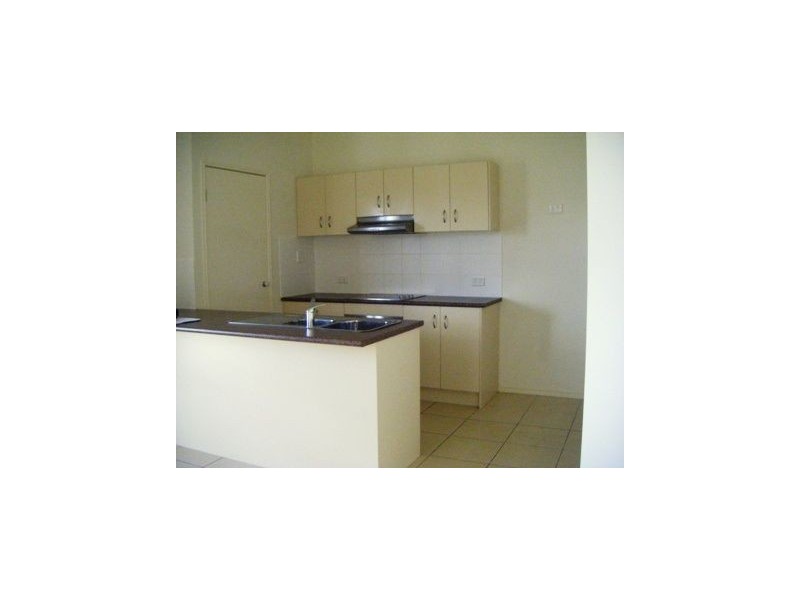 6 Echidna Parade, North Lakes QLD 4509