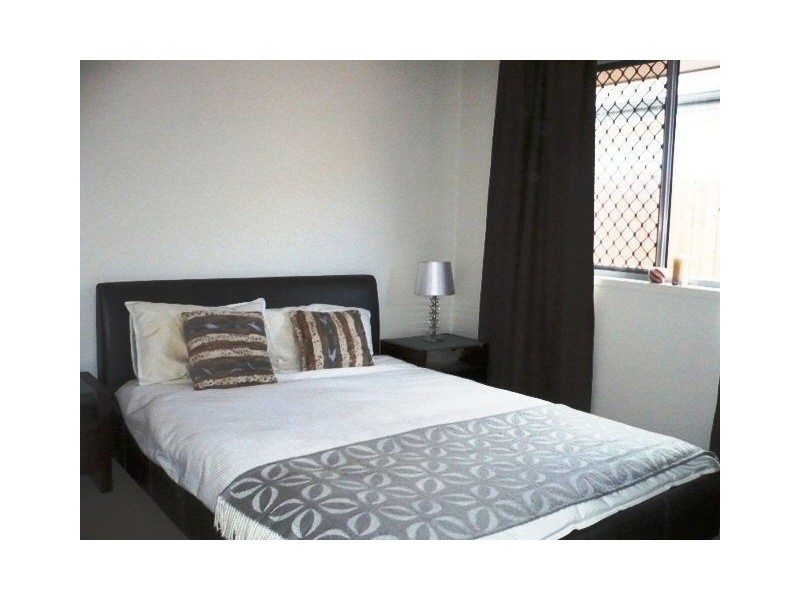 26 Kingdom Cct, North Lakes QLD 4509