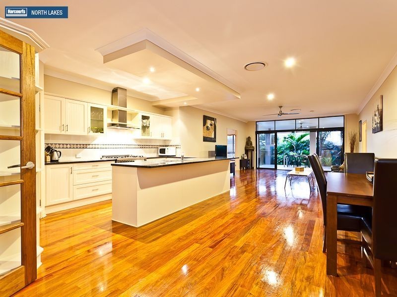16 Hoya Close, North Lakes QLD 4509