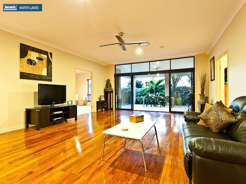16 Hoya Close, North Lakes QLD 4509