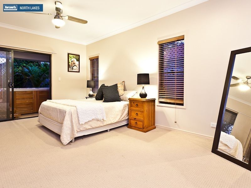 16 Hoya Close, North Lakes QLD 4509
