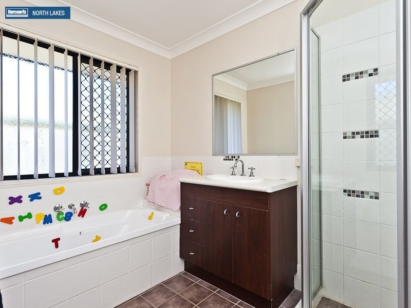 15 Brace Close, Bray Park QLD 4500