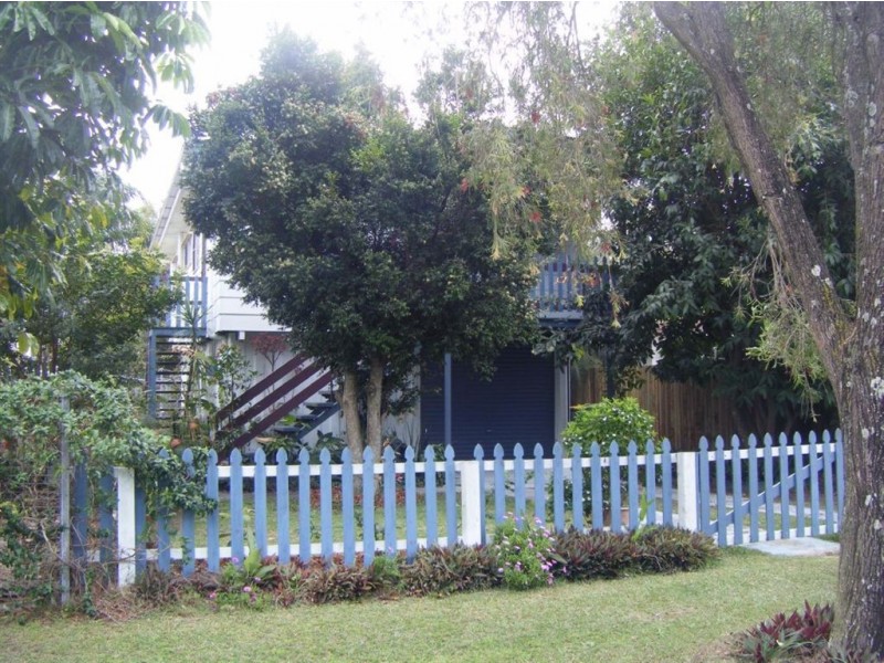 41 Sportsground, Redcliffe QLD 4020