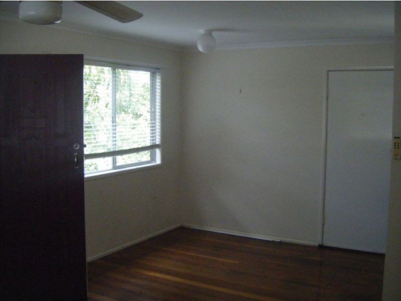 41 Sportsground, Redcliffe QLD 4020