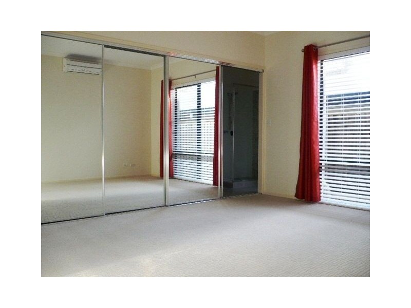 31 Planigale Crescent, North Lakes QLD 4509