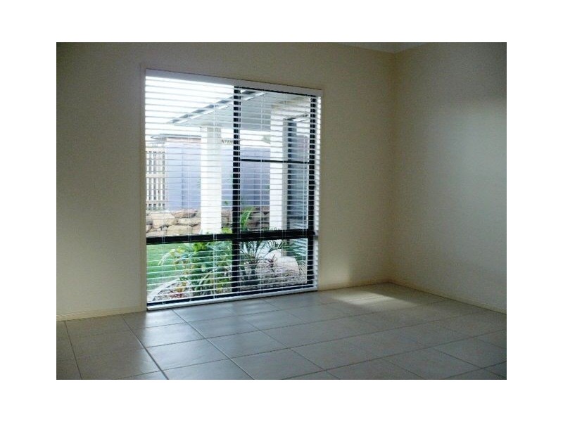 31 Planigale Crescent, North Lakes QLD 4509