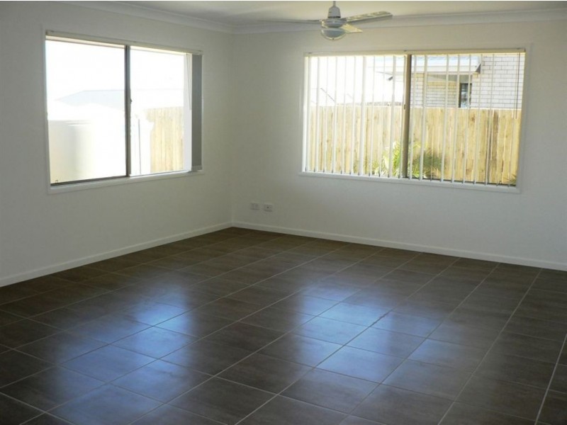 41 Daintree Circuit, North Lakes QLD 4509