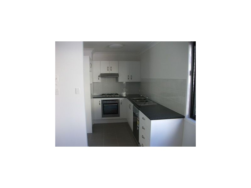 2/8 Carbeen Crescent, Lawnton QLD 4501