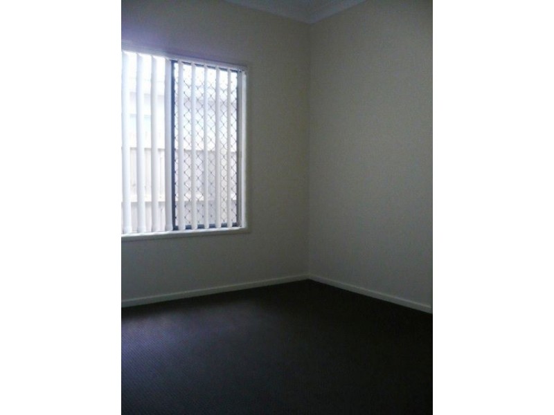 31 Riviera Crescent, North Lakes QLD 4509