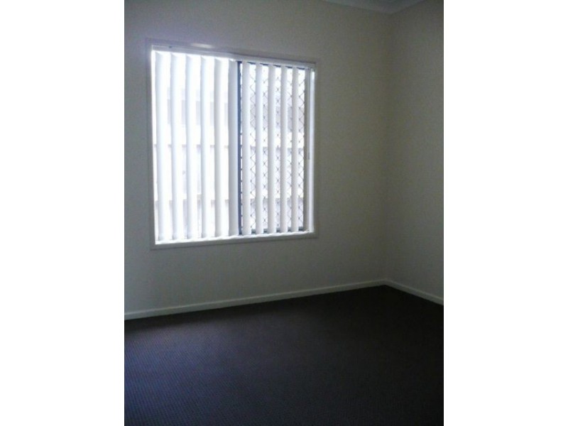 31 Riviera Crescent, North Lakes QLD 4509