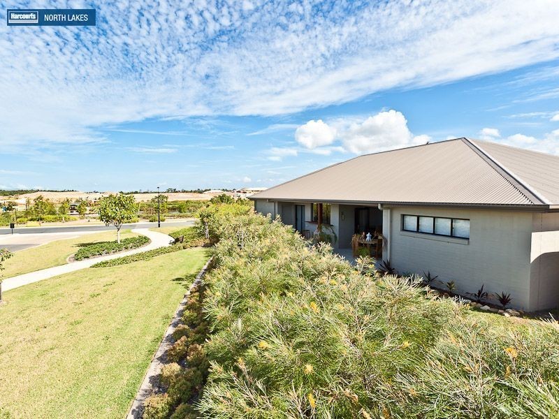 102 Nicklaus Parade, North Lakes QLD 4509