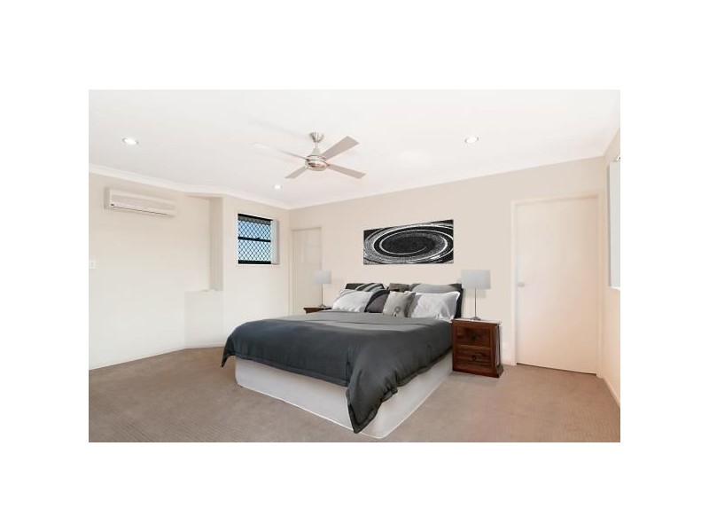 10 Trevino Parade, North Lakes QLD 4509