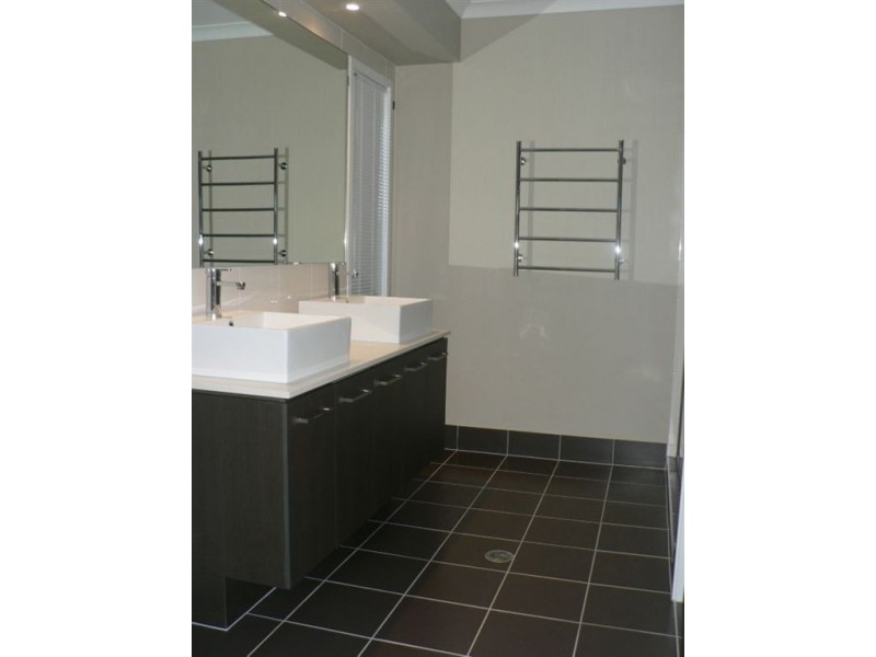 18 Bellenden Street, North Lakes QLD 4509