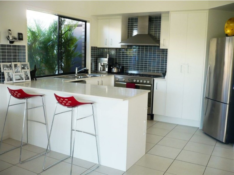 8 Tamar Cct, North Lakes QLD 4509