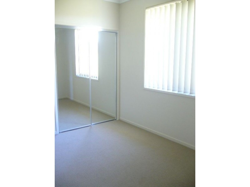 5 Friars Crescent, North Lakes QLD 4509