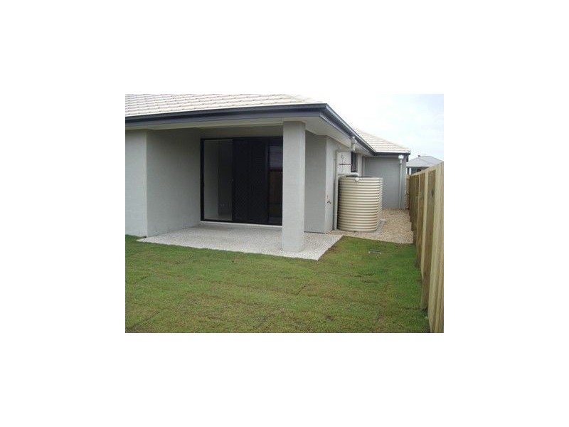 5 Friars Crescent, North Lakes QLD 4509