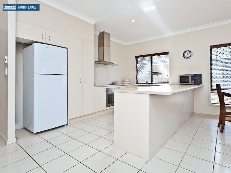 5 Silkpod Court, North Lakes QLD 4509