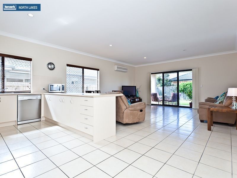 5 Silkpod Court, North Lakes QLD 4509