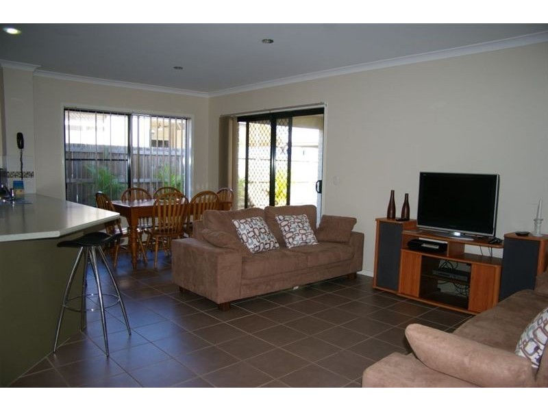 12 Wallaroo Circuit, North Lakes QLD 4509