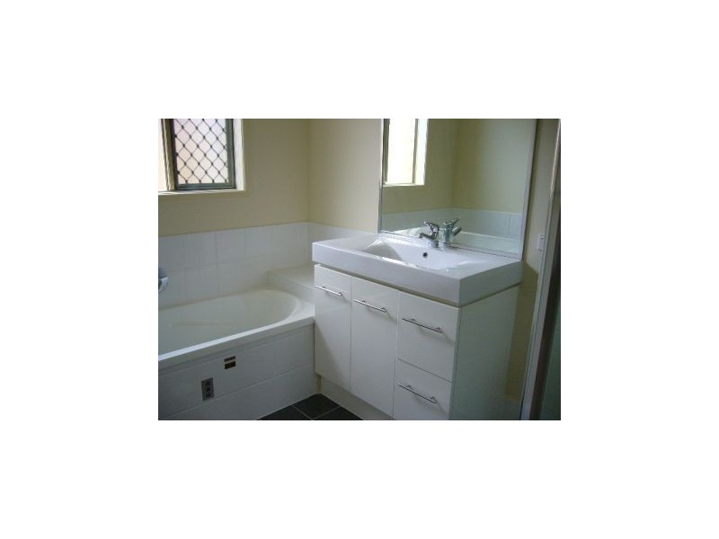 45 Kurrajong Circuit, North Lakes QLD 4509