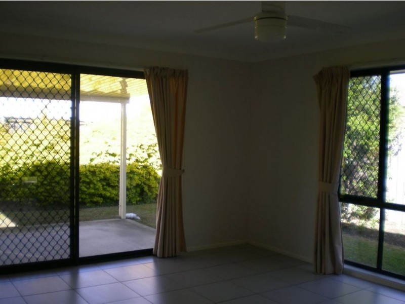 21 Bridgeport Drive, North Lakes QLD 4509