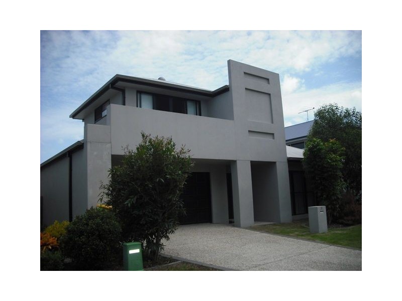 30 Kurrajong Circuit, North Lakes QLD 4509