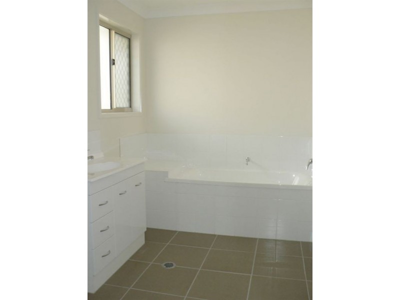 19 Bellenden Street, North Lakes QLD 4509