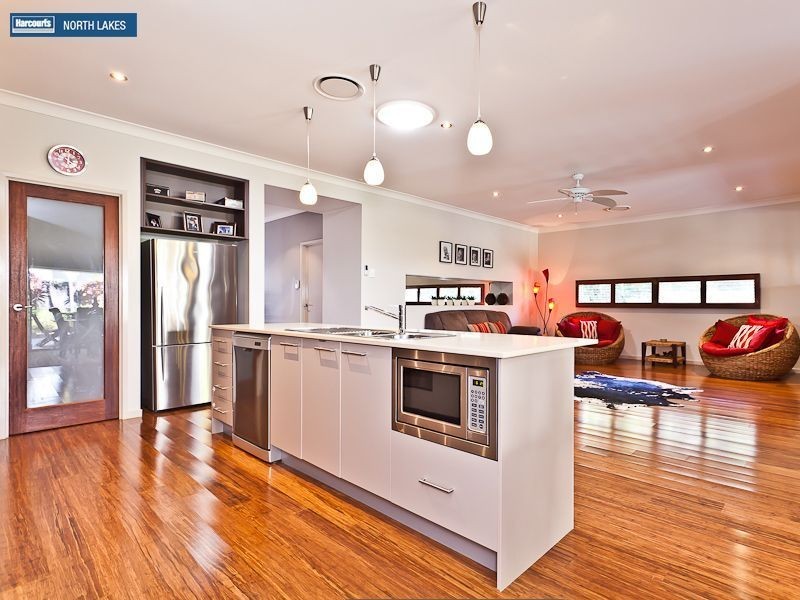 2 Warabi Crescent, North Lakes QLD 4509