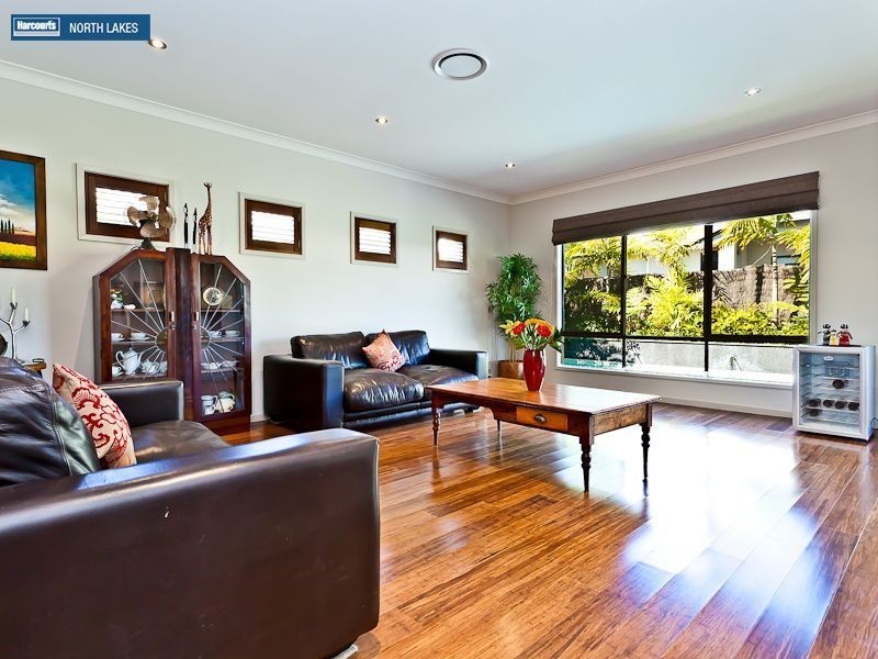 2 Warabi Crescent, North Lakes QLD 4509