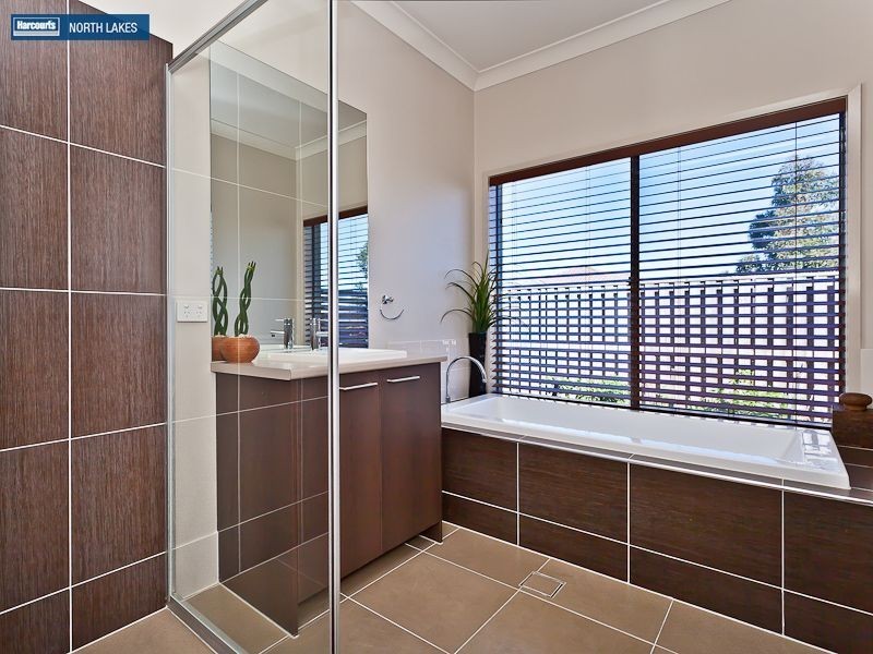 2 Warabi Crescent, North Lakes QLD 4509