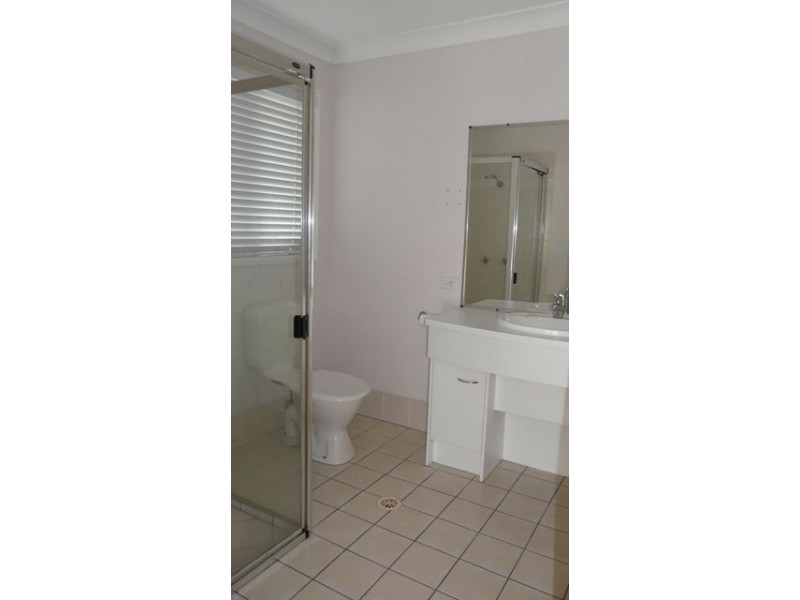 21 Bridgeport Drive, North Lakes QLD 4509
