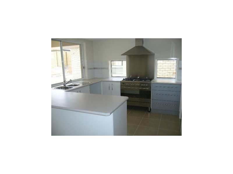 5 Numbat, North Lakes QLD 4509