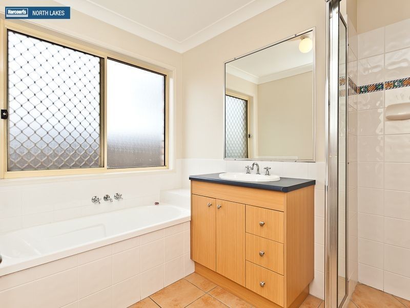 11 Morwell Crescent, North Lakes QLD 4509